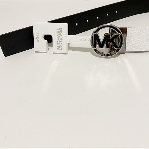 MICHAEL Michael Kors White Black Reversible Leather Belt Silver Buckle NWT - Picture 3 of 10